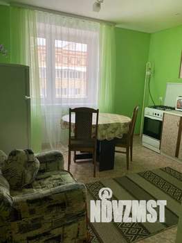 1-к квартира, посуточно, 37м2, 10/10 этаж