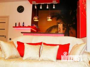 Студия квартира, посуточно, 38м2, 1/4 этаж