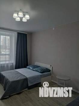 1-к квартира, посуточно, 42м2, 1/16 этаж