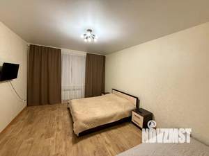 1-к квартира, посуточно, 38м2, 5/9 этаж