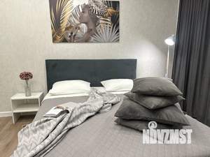 1-к квартира, посуточно, 44м2, 11/16 этаж
