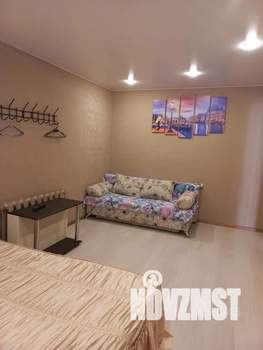 1-к квартира, посуточно, 37м2, 1/10 этаж