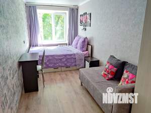 3-к квартира, посуточно, 56м2, 3/5 этаж