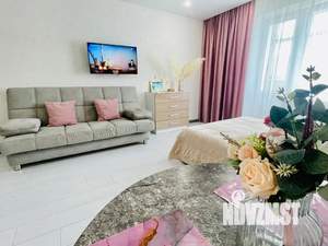 Студия квартира, посуточно, 35м2, 3/9 этаж