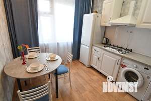 1-к квартира, посуточно, 35м2, 9/10 этаж