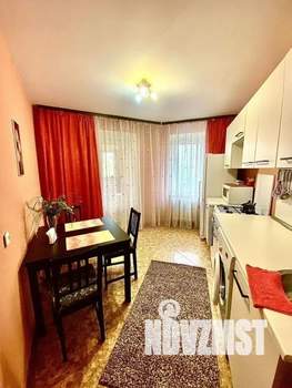 1-к квартира, посуточно, 40м2, 3/5 этаж