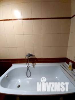 2-к квартира, посуточно, 40м2, 1/5 этаж