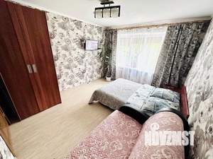 1-к квартира, посуточно, 54м2, 1/1 этаж