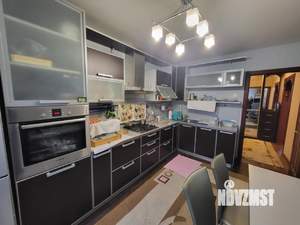 2-к квартира, вторичка, 63м2, 8/10 этаж