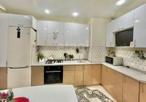 3-к квартира, вторичка, 63м2, 4/10 этаж