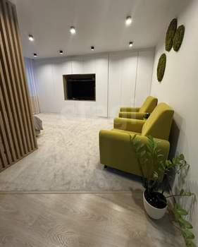 3-к квартира, вторичка, 80м2, 2/10 этаж