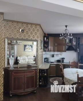 3-к квартира, вторичка, 75м2, 10/18 этаж