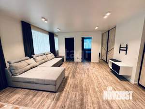 3-к квартира, вторичка, 61м2, 1/5 этаж