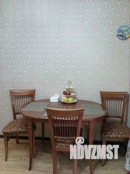 2-к квартира, вторичка, 60м2, 10/10 этаж