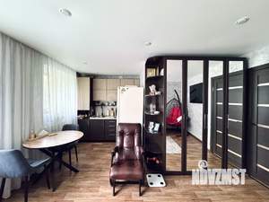 2-к квартира, вторичка, 42м2, 3/5 этаж
