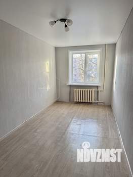 3-к квартира, вторичка, 56м2, 4/5 этаж