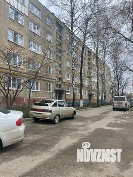 2-к квартира, вторичка, 47м2, 3/5 этаж