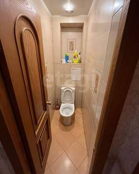 2-к квартира, вторичка, 64м2, 2/6 этаж