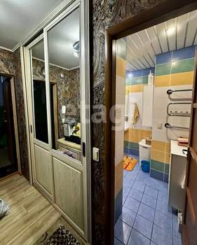 3-к квартира, вторичка, 64м2, 9/9 этаж