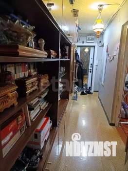 3-к квартира, вторичка, 58м2, 8/9 этаж