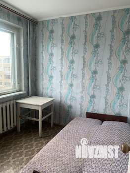 4-к квартира, вторичка, 64м2, 8/9 этаж