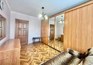 3-к квартира, вторичка, 64м2, 6/9 этаж