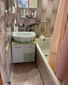 2-к квартира, вторичка, 43м2, 5/5 этаж