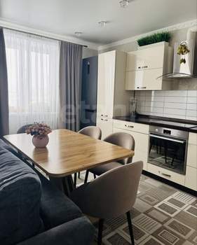 2-к квартира, вторичка, 62м2, 7/16 этаж