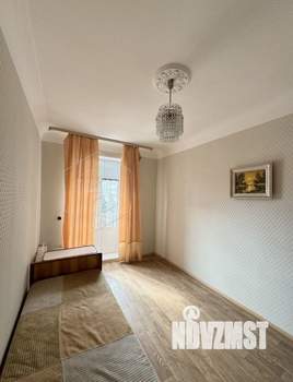 3-к квартира, вторичка, 90м2, 3/5 этаж