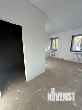 Студия квартира, вторичка, 33м2, 1/3 этаж