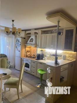 2-к квартира, вторичка, 68м2, 1/10 этаж