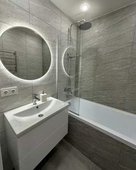 1-к квартира, вторичка, 42м2, 1/12 этаж