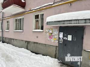 2-к квартира, вторичка, 41м2, 1/4 этаж