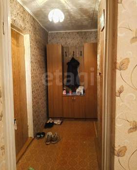 2-к квартира, вторичка, 47м2, 3/5 этаж