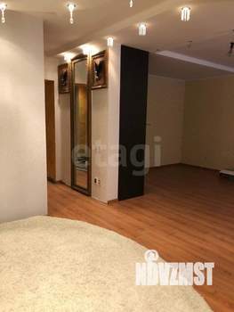 3-к квартира, вторичка, 82м2, 1/5 этаж