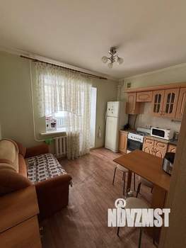 1-к квартира, вторичка, 52м2, 1/9 этаж