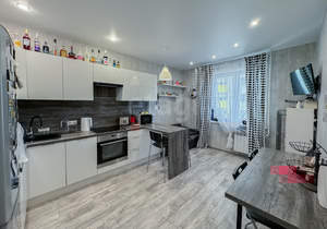 2-к квартира, вторичка, 69м2, 9/16 этаж