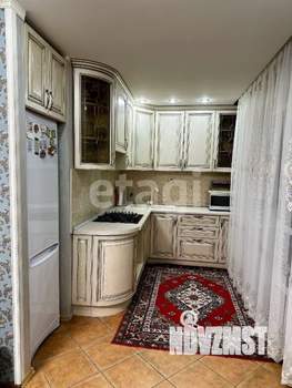 3-к квартира, вторичка, 64м2, 9/9 этаж