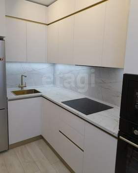 1-к квартира, вторичка, 39м2, 7/18 этаж