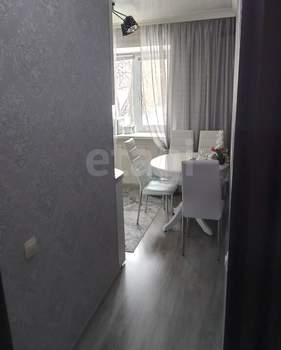 3-к квартира, вторичка, 55м2, 2/5 этаж