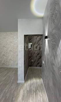 2-к квартира, вторичка, 39м2, 1/4 этаж