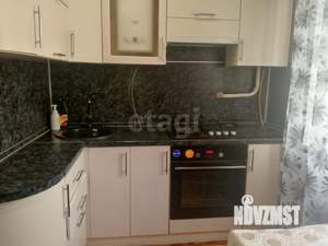 3-к квартира, вторичка, 64м2, 1/4 этаж