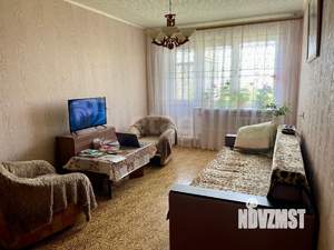 3-к квартира, вторичка, 64м2, 6/9 этаж