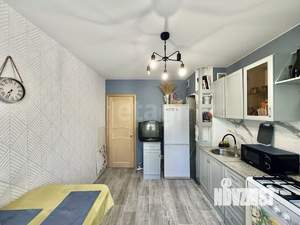 3-к квартира, вторичка, 64м2, 1/10 этаж