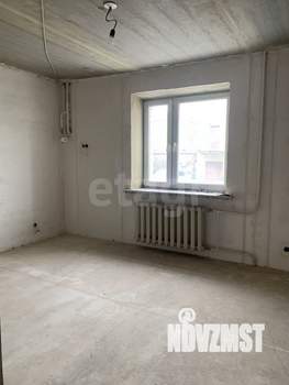 3-к квартира, вторичка, 100м2, 1/7 этаж