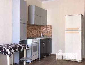 Студия квартира, вторичка, 32м2, 2/14 этаж