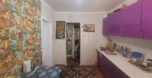 3-к квартира, вторичка, 50м2, 1/9 этаж