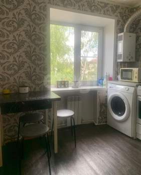 2-к квартира, вторичка, 42м2, 5/5 этаж