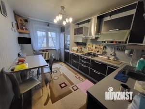 2-к квартира, вторичка, 63м2, 8/10 этаж