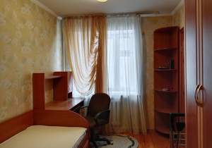 2-к квартира, вторичка, 76м2, 3/5 этаж